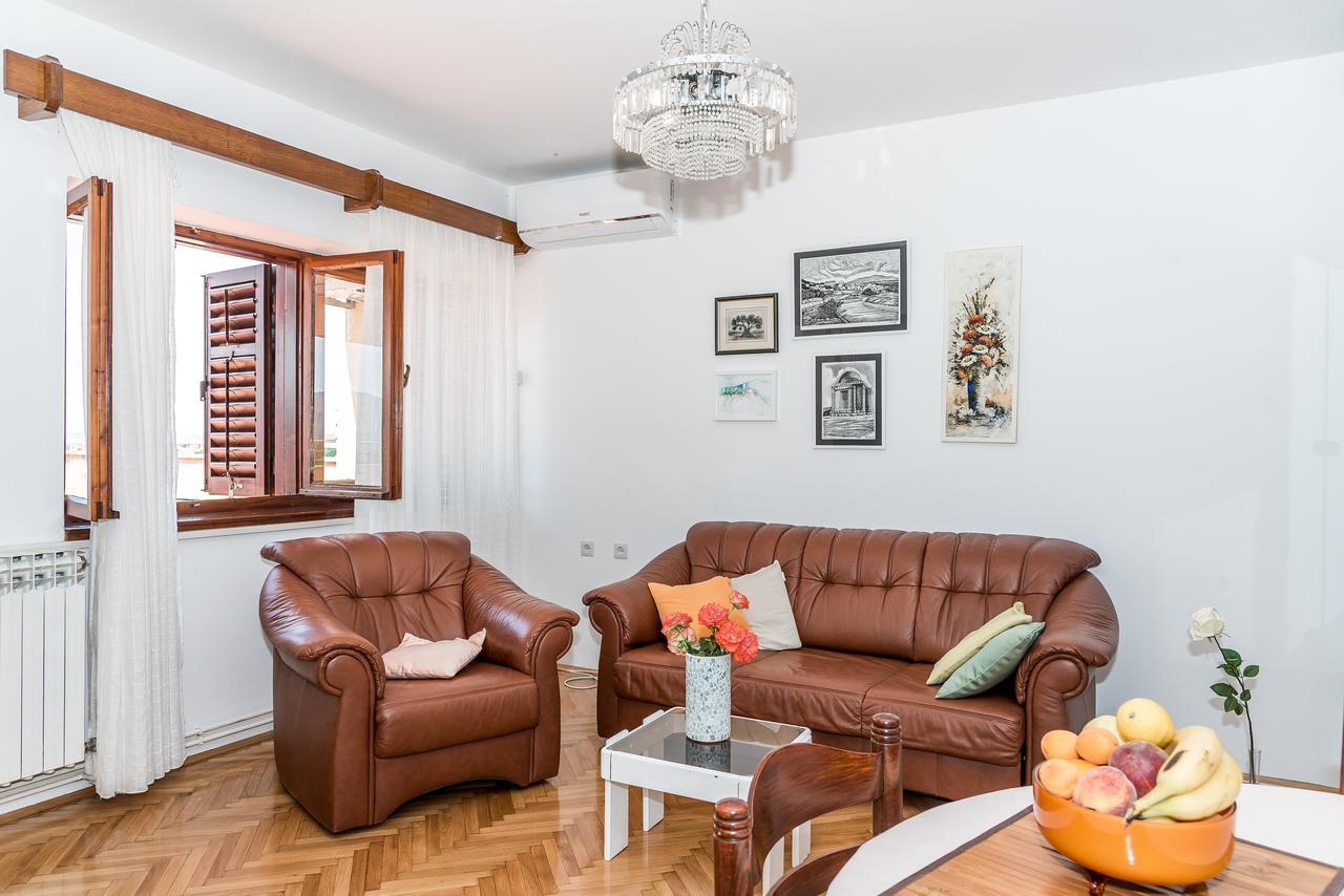 Apartment Promona Drniš מראה חיצוני תמונה